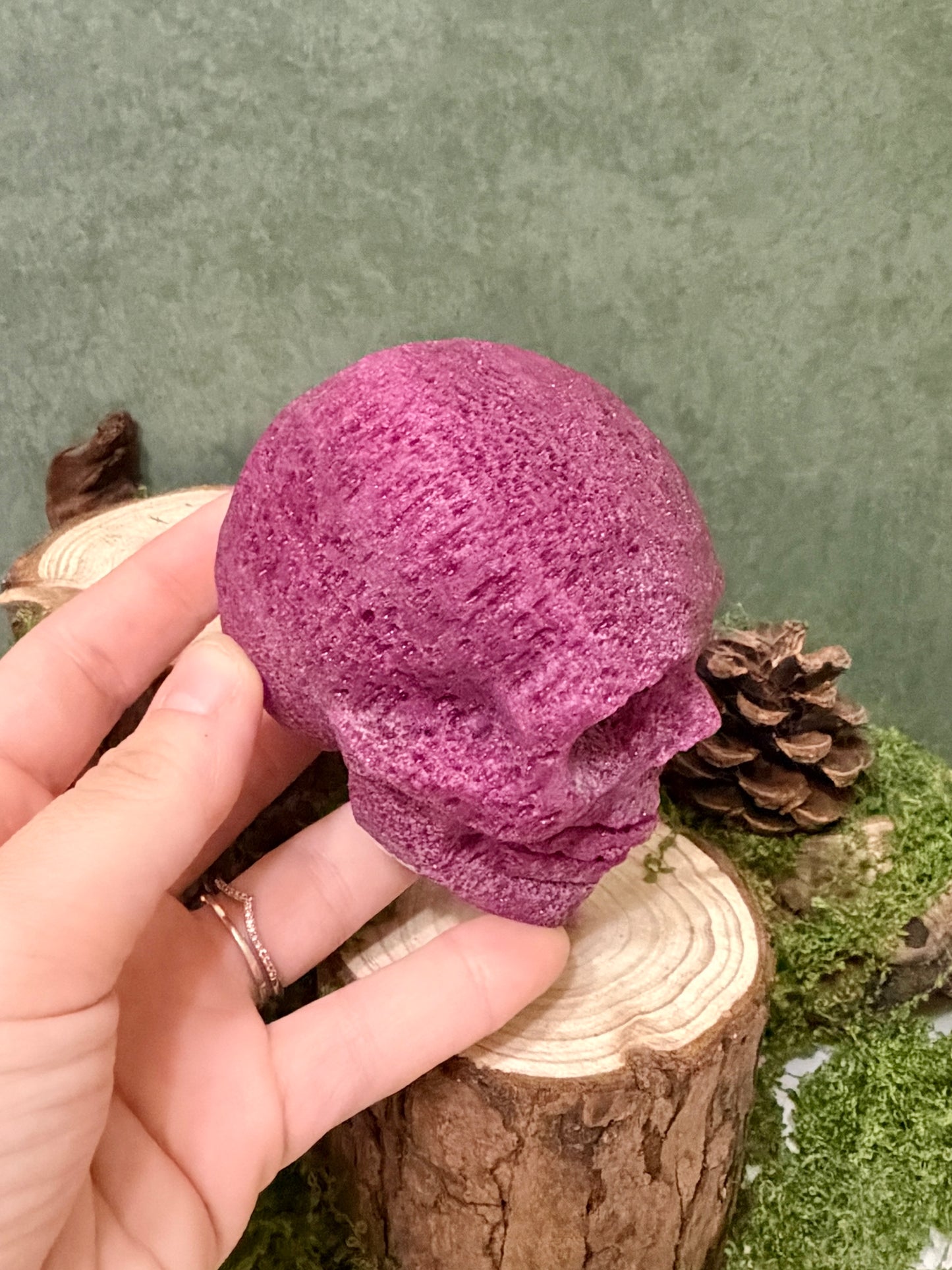 raw ruby skull