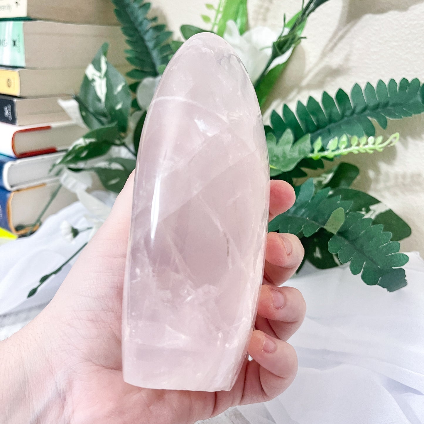rose quartz free form (LG)