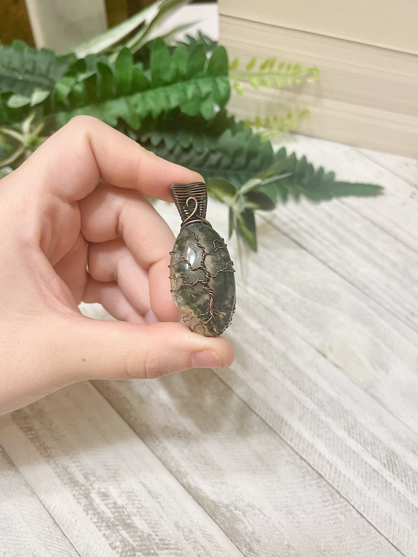 tree of life collection - moss agate (2)