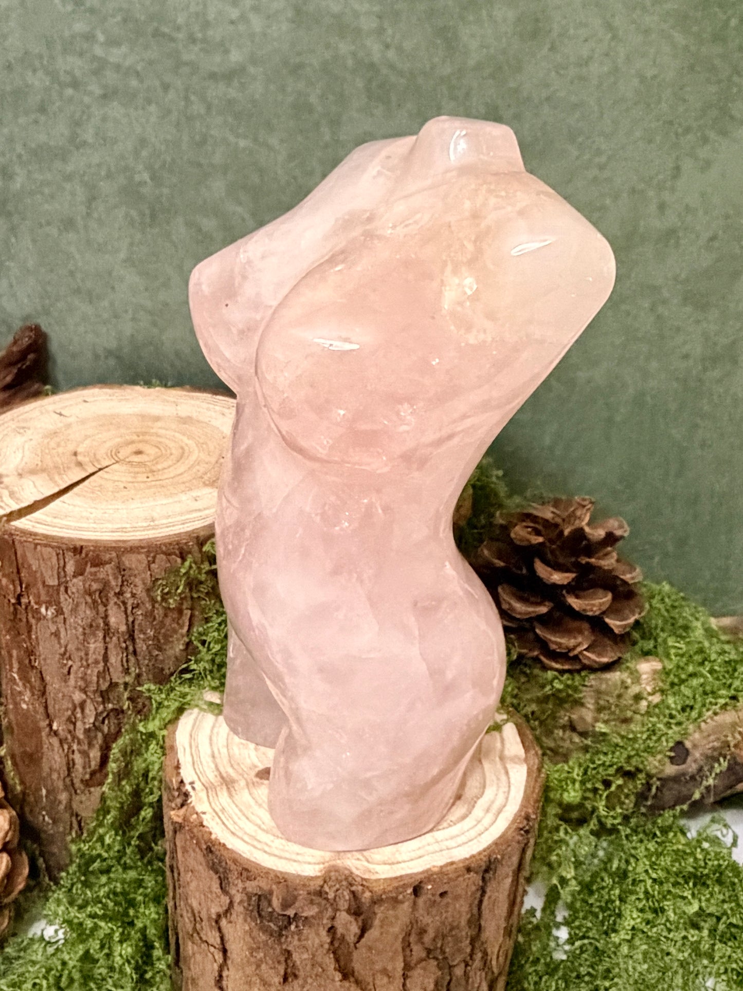 MD rose quartz goddess