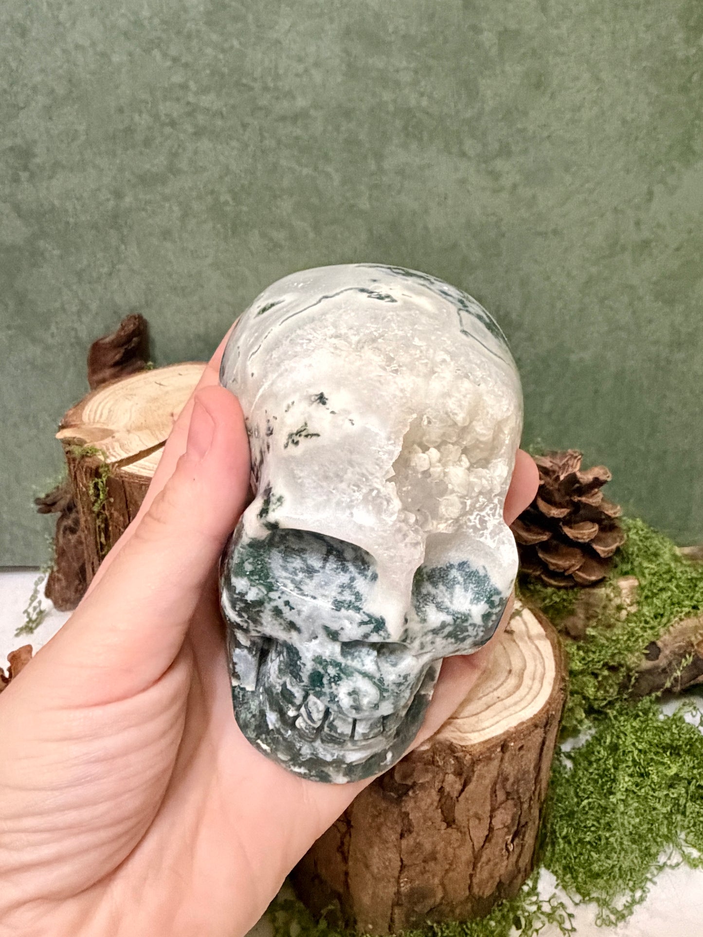 moss agate skull (head wound harry)