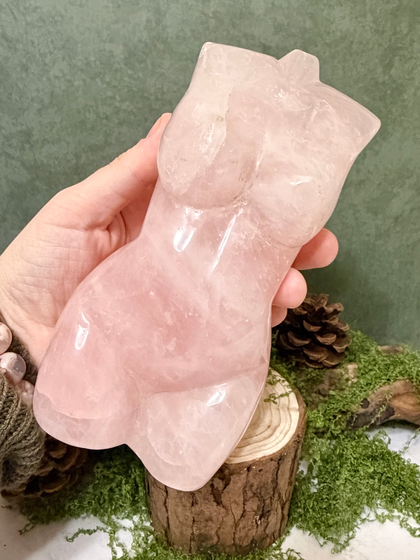 LG rose quartz goddess