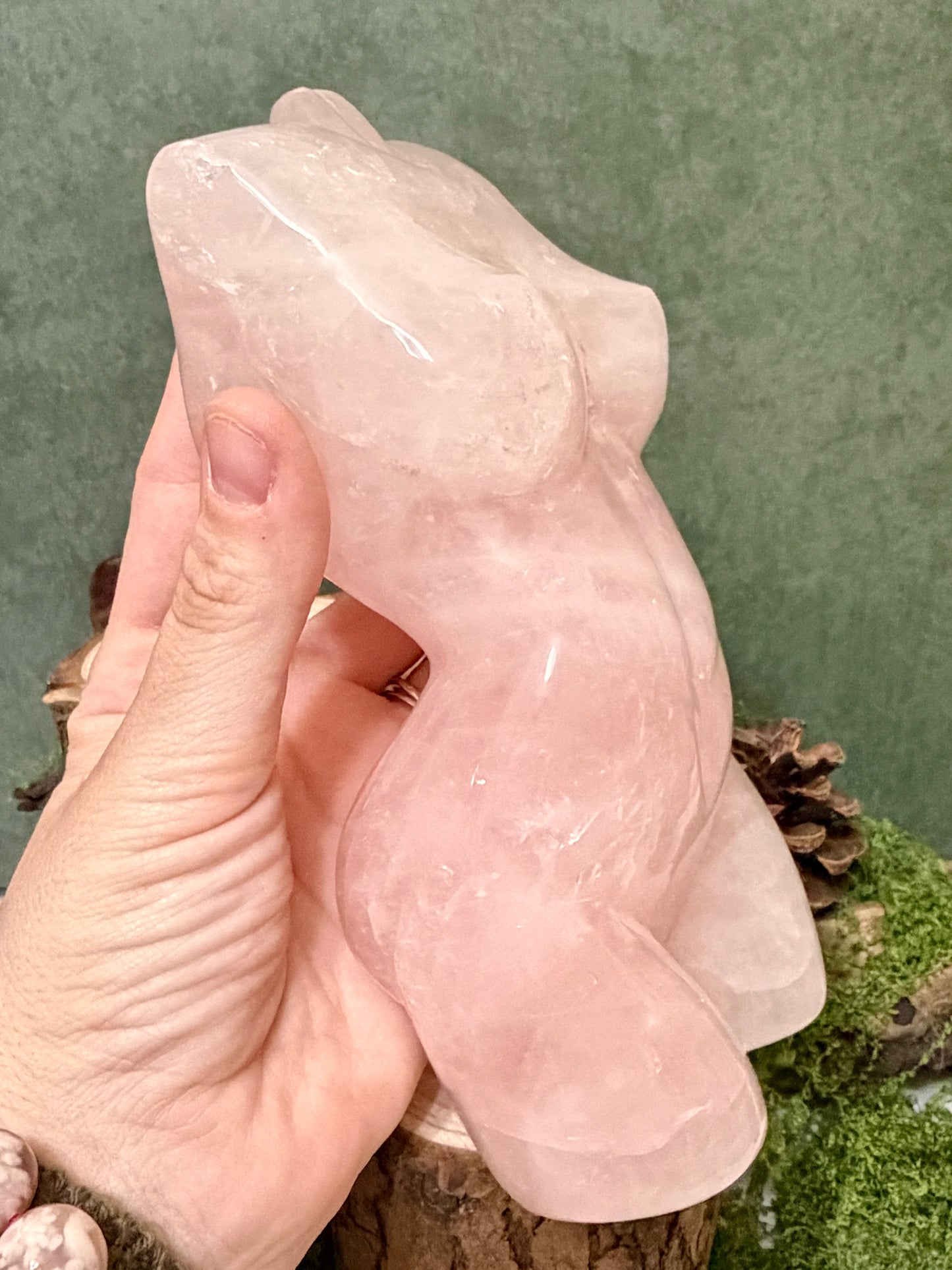 LG rose quartz goddess