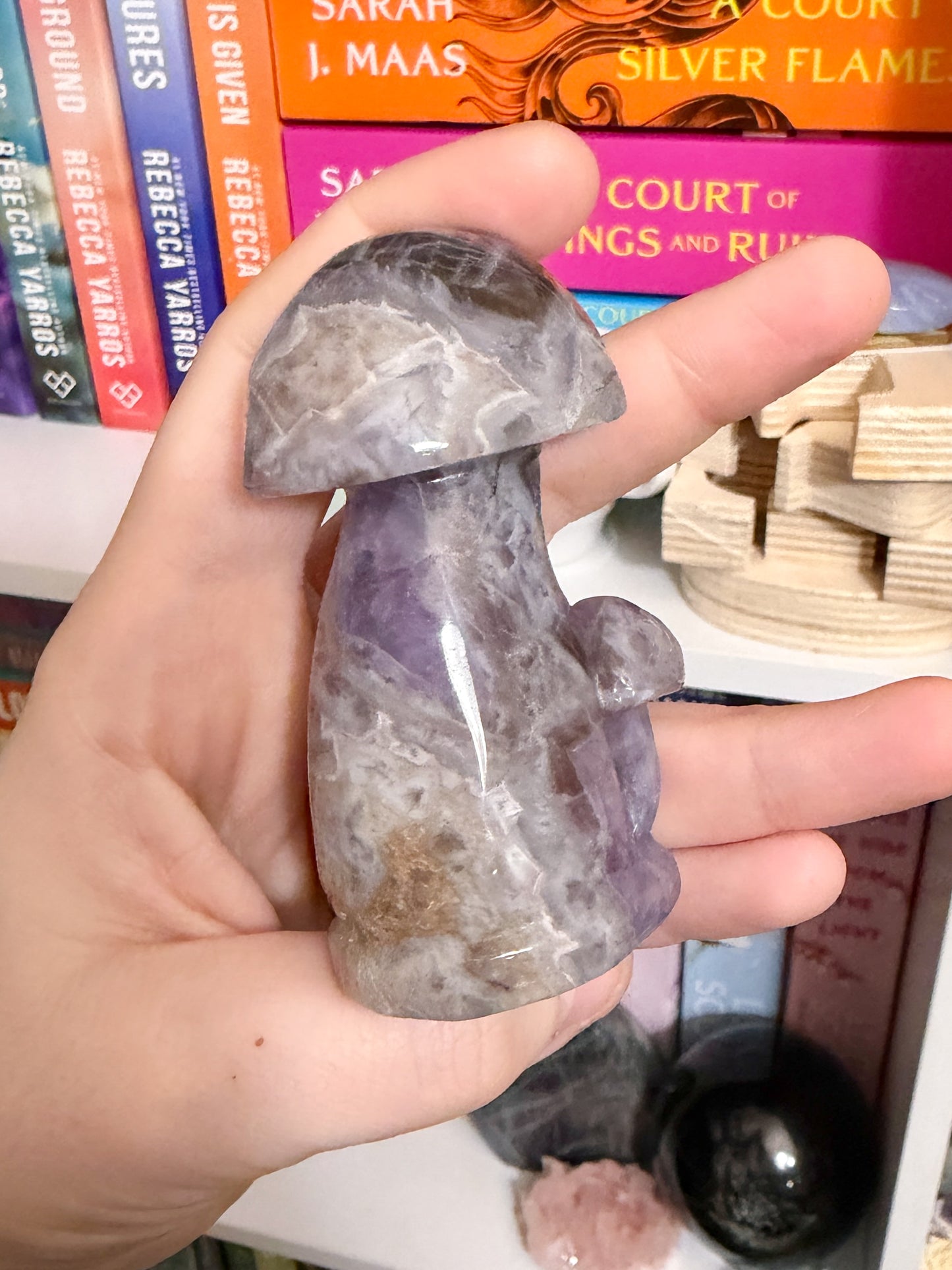 light purple amethyst mushroom cluster