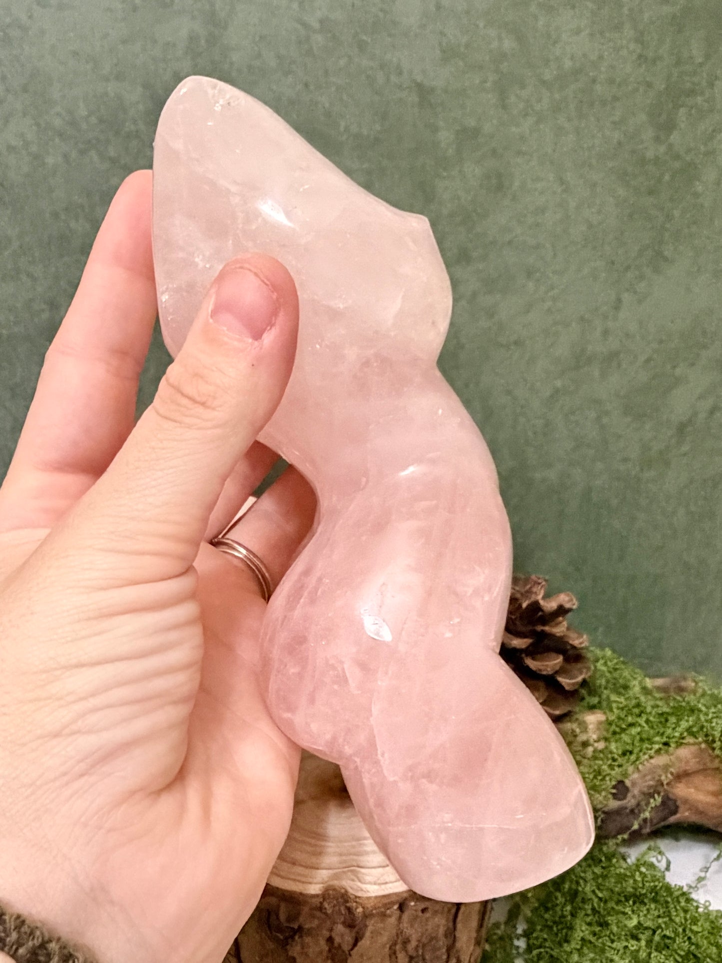 LG rose quartz goddess