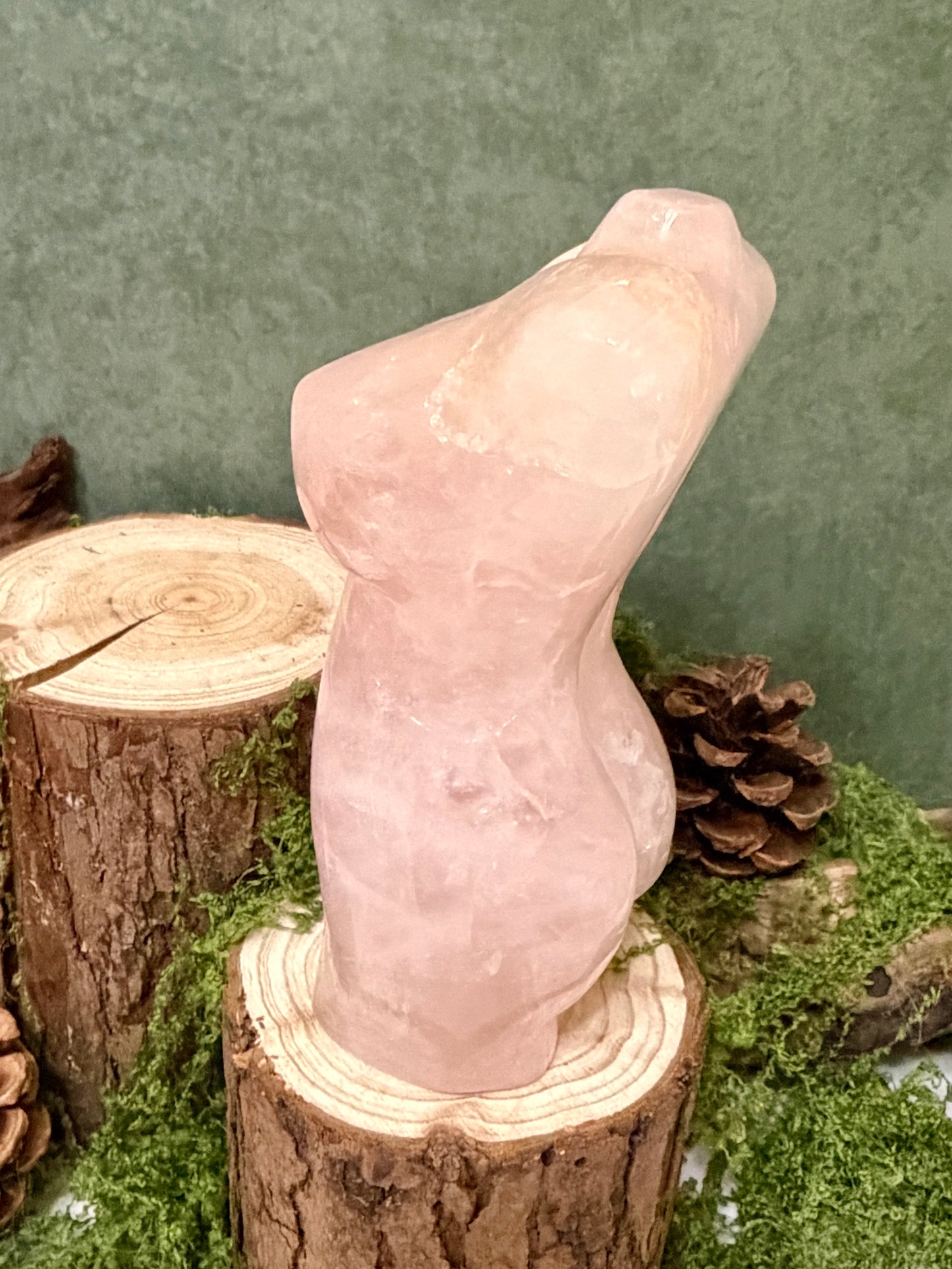MD rose quartz goddess