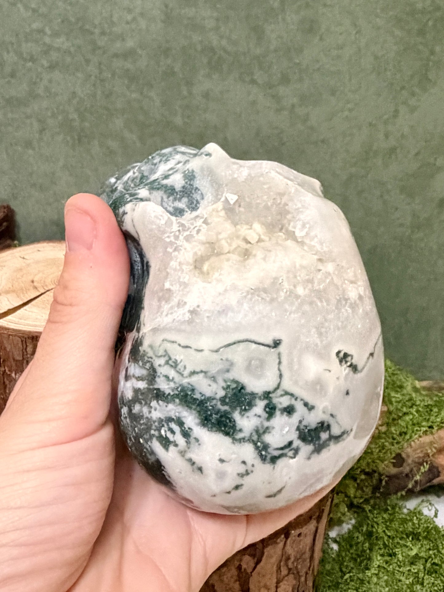 moss agate skull (head wound harry)