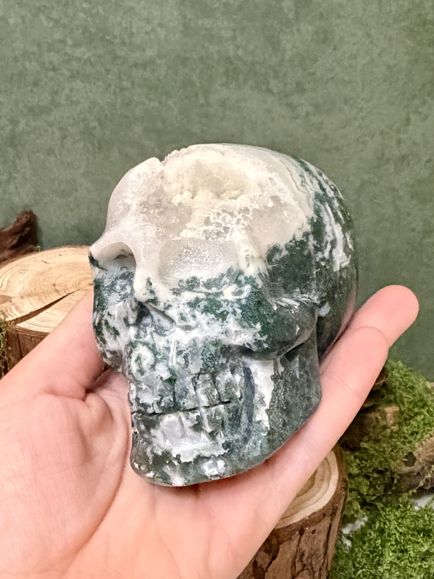 moss agate skull (head wound harry)