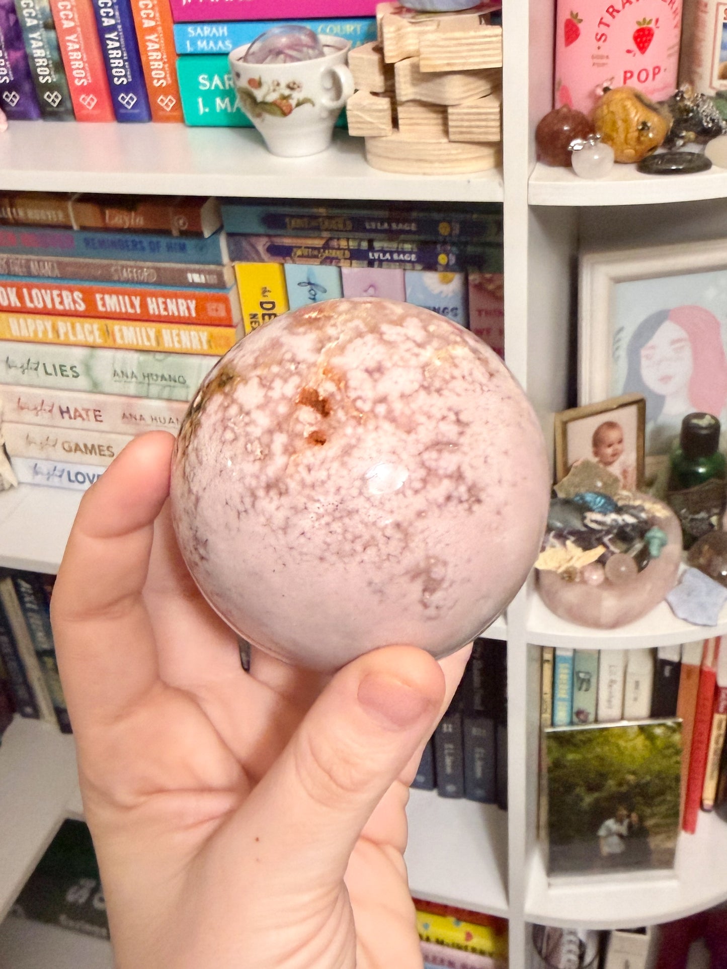 LG flower agate sphere