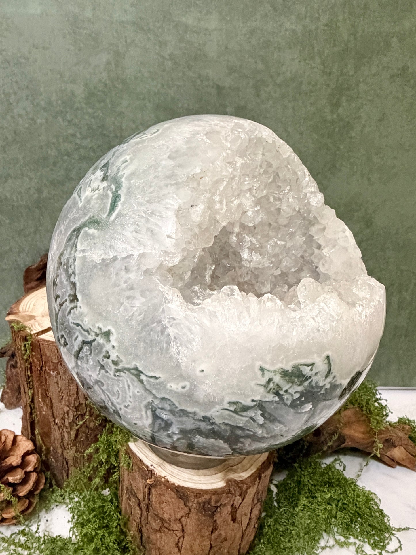 XLG moss agate sphere with druzy pockets