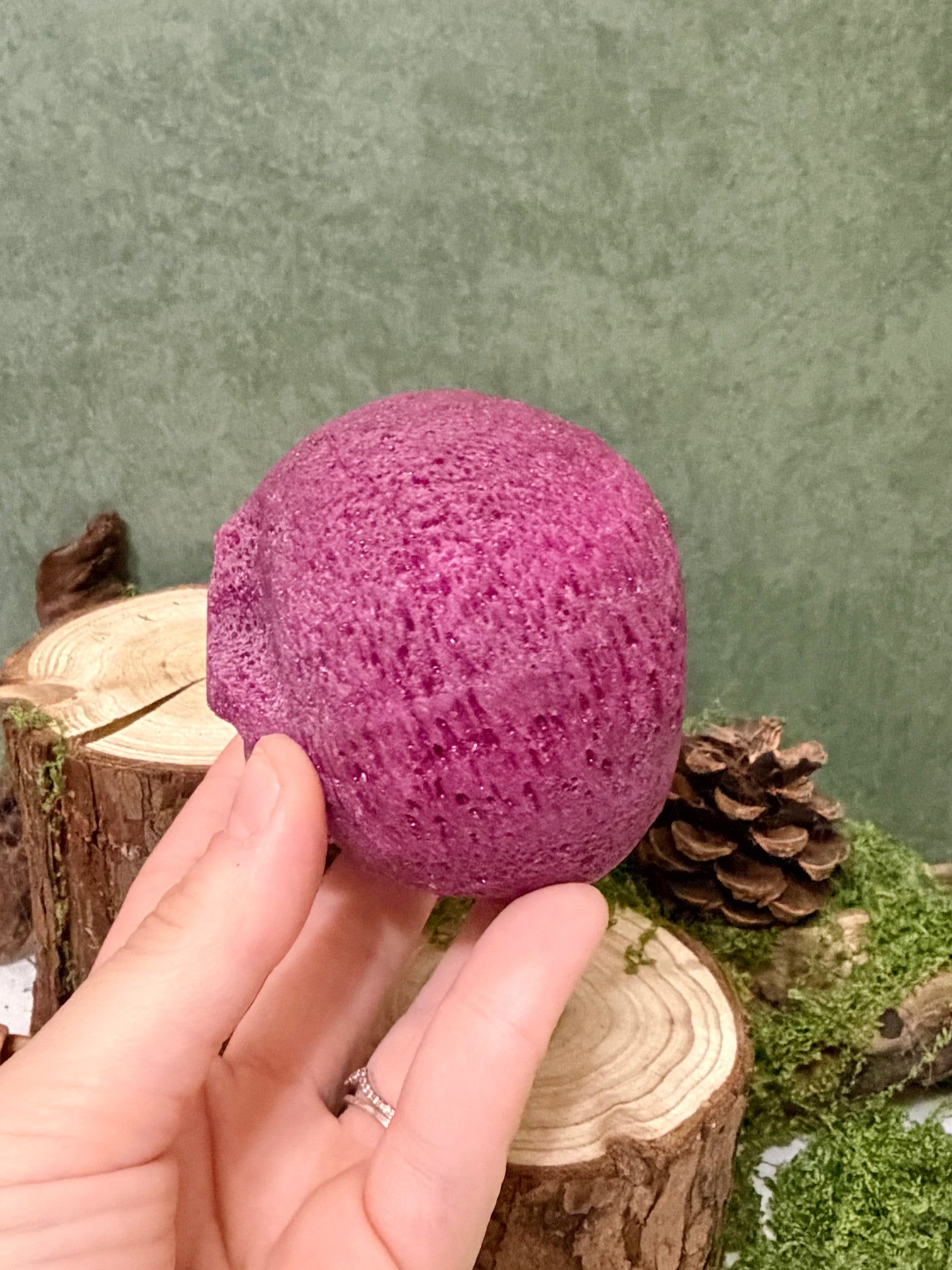raw ruby skull