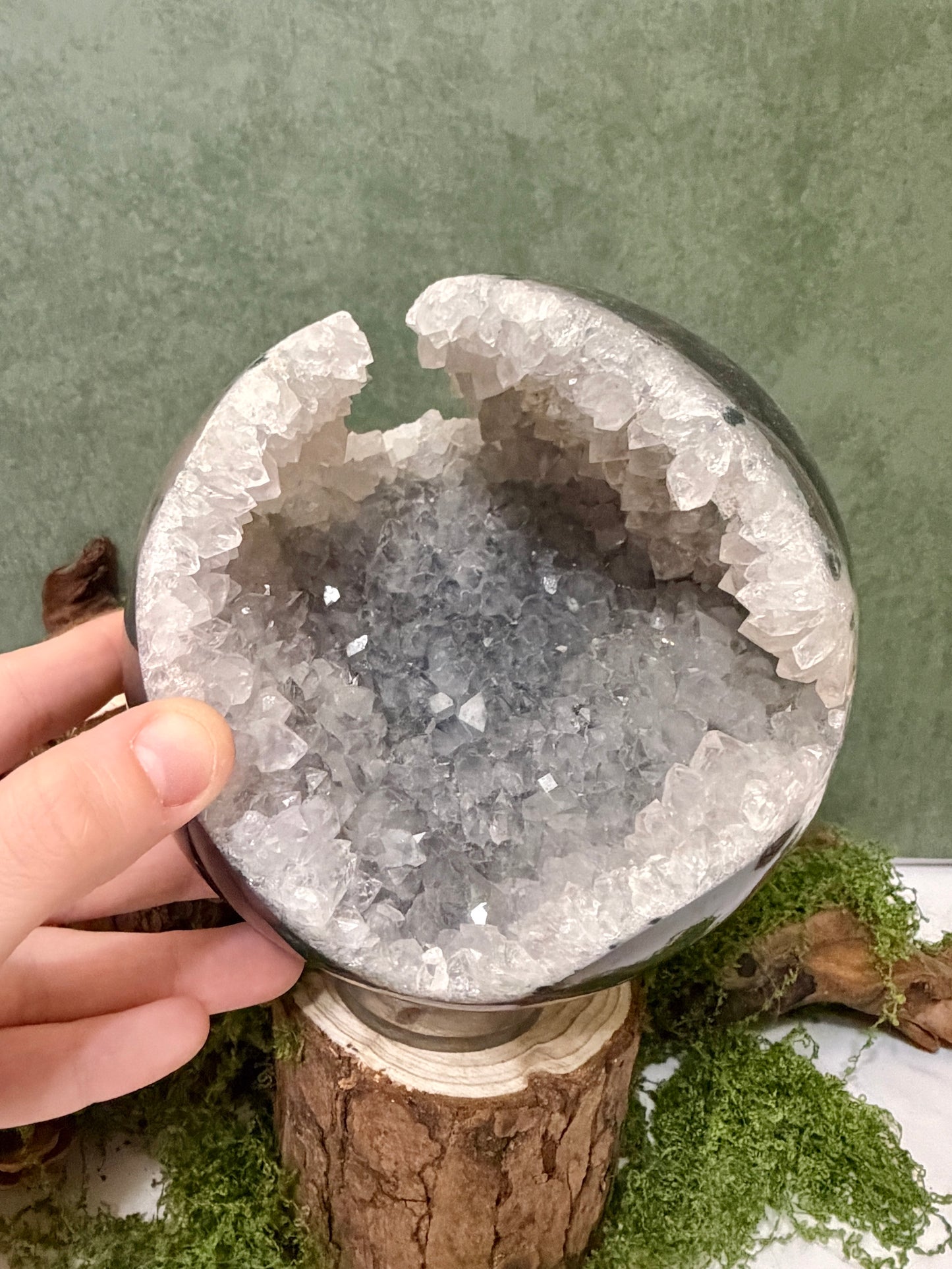 LG druzy agate sphere